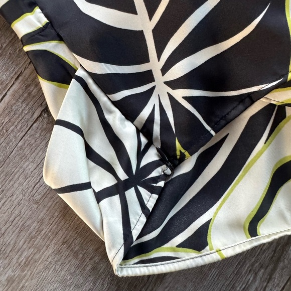 Zara Tropical Print Wrap Crop Blouse - Picture 7 of 7